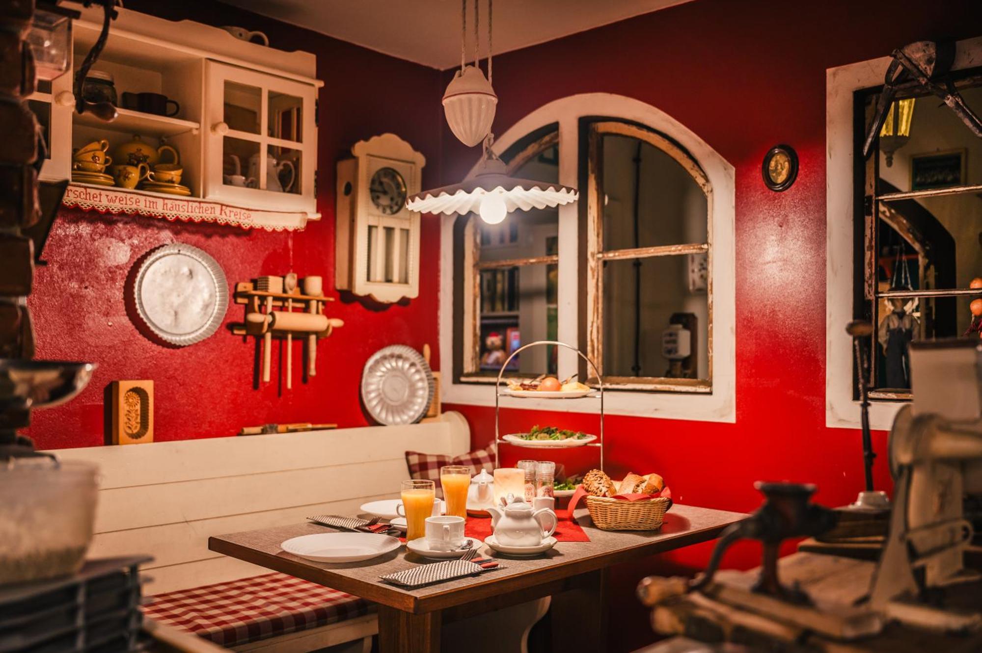 Hotel Oma'S Kueche & Quartier à Binz Extérieur photo
