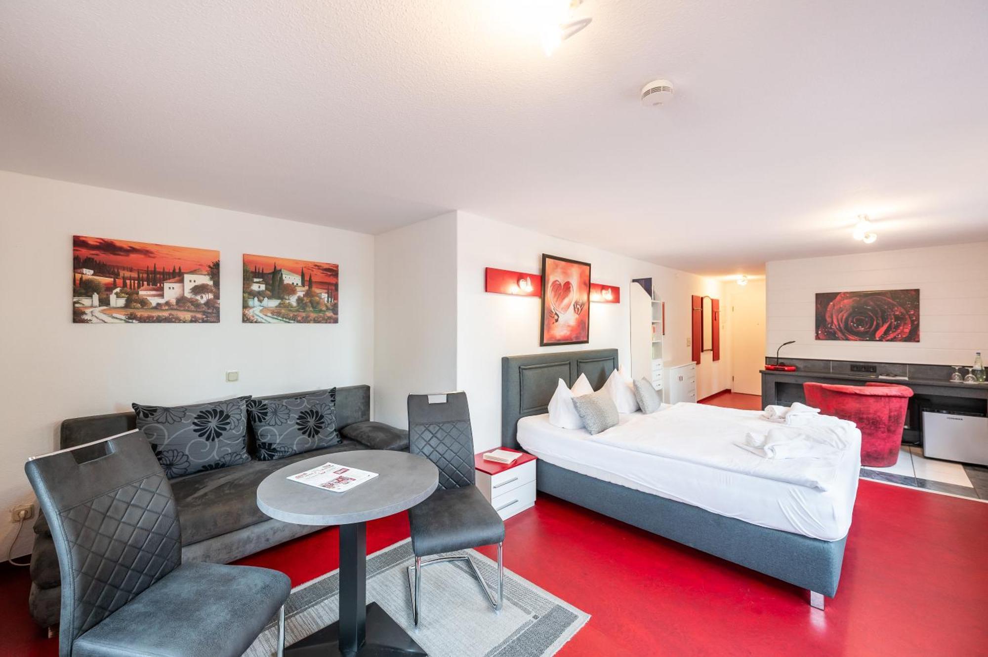 Hotel Oma'S Kueche & Quartier à Binz Extérieur photo