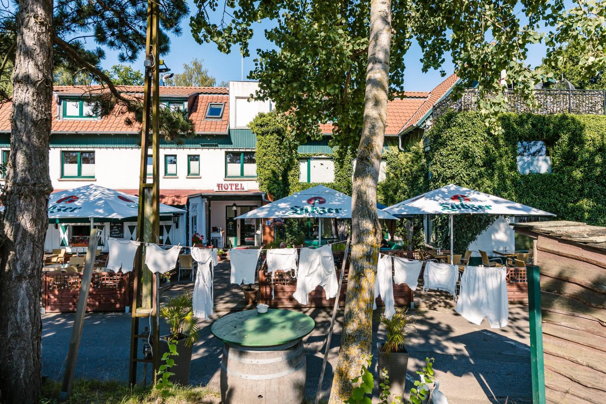 Hotel Oma'S Kueche & Quartier à Binz Extérieur photo